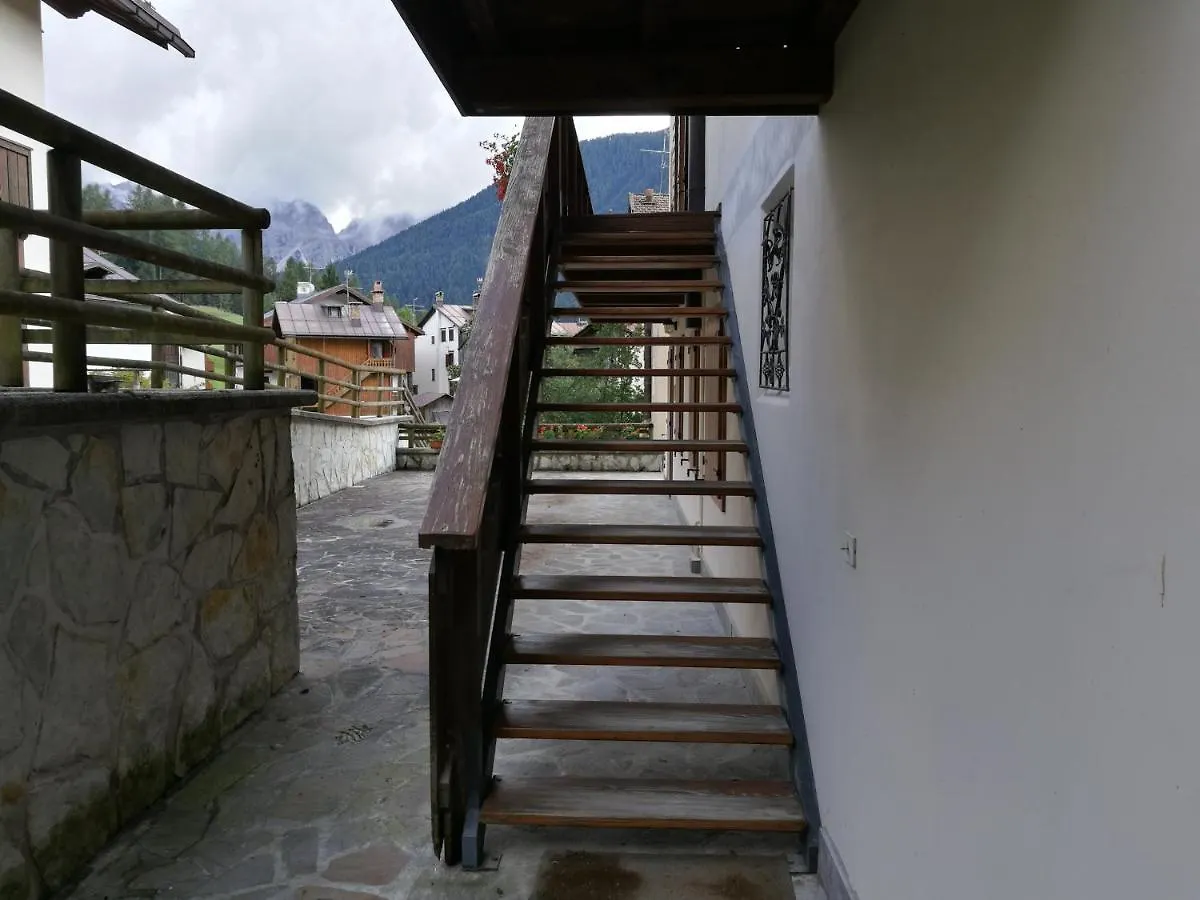 Appartamento Al Pelmo Vinigo Apartment