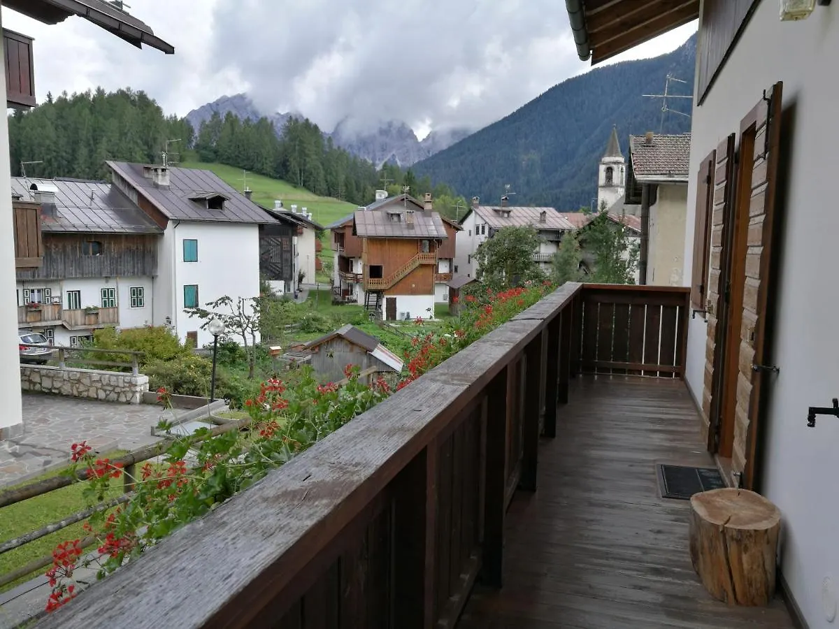 Apartment Appartamento Al Pelmo Vinigo